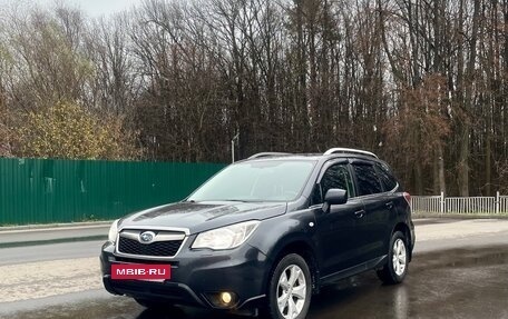 Subaru Forester, 2014 год, 1 390 000 рублей, 3 фотография