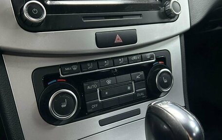 Volkswagen Passat B7, 2011 год, 972 000 рублей, 21 фотография