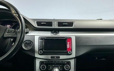 Volkswagen Passat B7, 2011 год, 972 000 рублей, 18 фотография