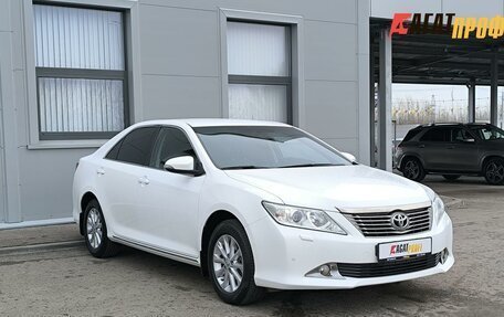 Toyota Camry, 2014 год, 1 680 000 рублей, 3 фотография