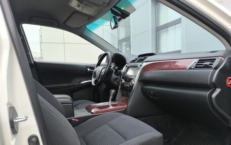 Toyota Camry, 2014 год, 1 680 000 рублей, 12 фотография