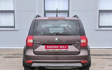 Skoda Yeti I рестайлинг, 2014 год, 1 080 000 рублей, 6 фотография