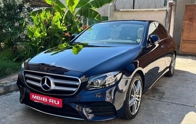 Mercedes-Benz E-Класс, 2017 год, 3 400 000 рублей, 1 фотография