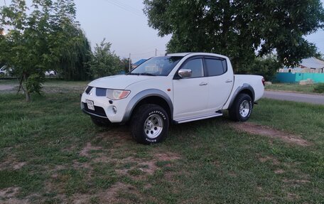 Mitsubishi L200 IV рестайлинг, 2008 год, 1 550 000 рублей, 6 фотография