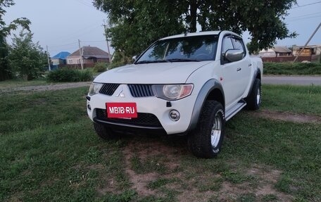 Mitsubishi L200 IV рестайлинг, 2008 год, 1 550 000 рублей, 13 фотография