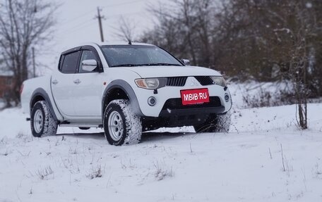 Mitsubishi L200 IV рестайлинг, 2008 год, 1 550 000 рублей, 20 фотография