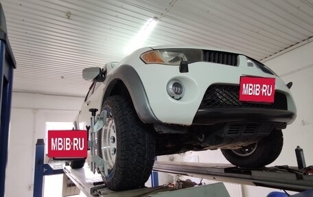 Mitsubishi L200 IV рестайлинг, 2008 год, 1 550 000 рублей, 24 фотография