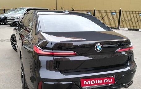 BMW 7 серия, 2022 год, 11 980 000 рублей, 2 фотография