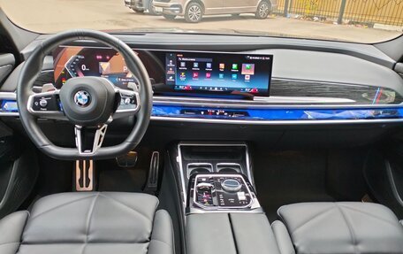 BMW 7 серия, 2022 год, 11 980 000 рублей, 14 фотография