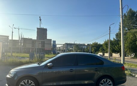 Volkswagen Jetta VI, 2011 год, 1 050 000 рублей, 4 фотография