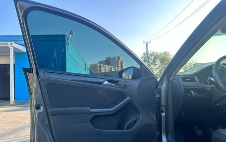 Volkswagen Jetta VI, 2011 год, 1 050 000 рублей, 10 фотография