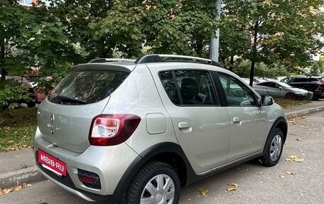 Renault Sandero II рестайлинг, 2018 год, 850 000 рублей, 3 фотография