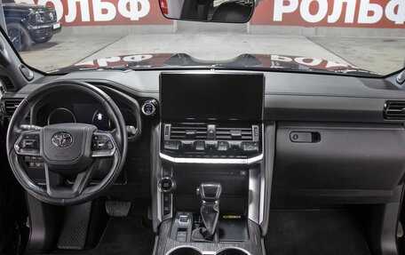 Toyota Land Cruiser, 2021 год, 10 498 000 рублей, 14 фотография