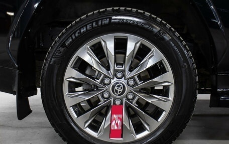 Toyota Land Cruiser, 2021 год, 10 498 000 рублей, 29 фотография