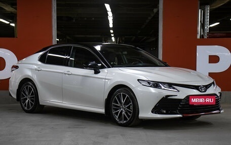 Toyota Camry, 2021 год, 3 698 000 рублей, 3 фотография