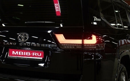 Toyota Land Cruiser, 2021 год, 10 498 000 рублей, 28 фотография