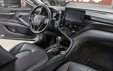 Toyota Camry, 2021 год, 3 698 000 рублей, 11 фотография