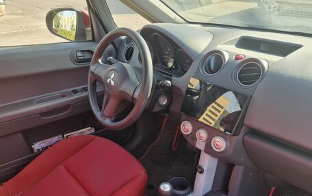 Mitsubishi Colt VI рестайлинг, 2006 год, 500 000 рублей, 8 фотография