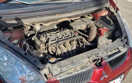 Mitsubishi Colt VI рестайлинг, 2006 год, 500 000 рублей, 14 фотография