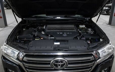 Toyota Land Cruiser 200, 2015 год, 5 198 000 рублей, 9 фотография