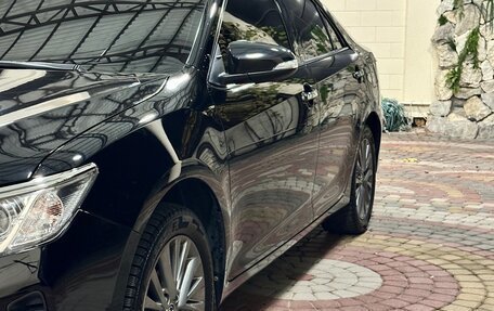 Toyota Camry, 2017 год, 2 300 000 рублей, 3 фотография