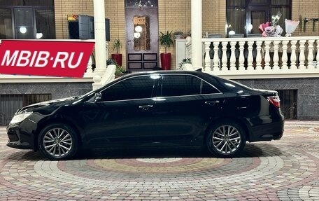 Toyota Camry, 2017 год, 2 300 000 рублей, 19 фотография