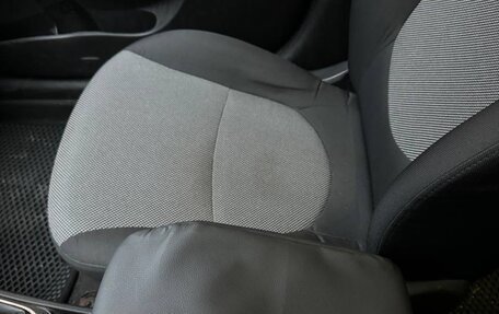 Hyundai Solaris II рестайлинг, 2013 год, 530 000 рублей, 11 фотография