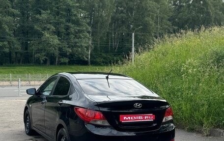 Hyundai Solaris II рестайлинг, 2013 год, 530 000 рублей, 3 фотография