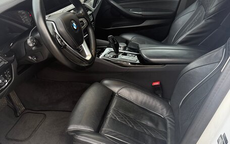 BMW 5 серия, 2019 год, 3 440 000 рублей, 10 фотография