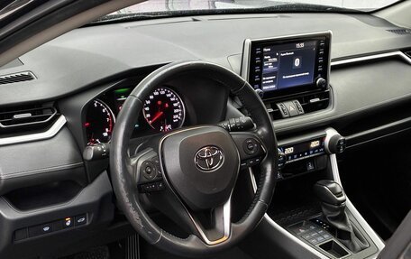 Toyota RAV4, 2019 год, 3 450 000 рублей, 3 фотография