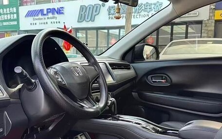 Honda Vezel, 2022 год, 1 350 300 рублей, 7 фотография