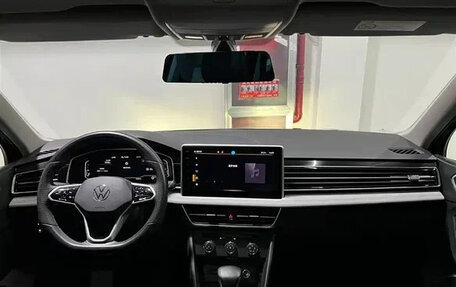 Volkswagen Tiguan II, 2022 год, 1 999 125 рублей, 7 фотография