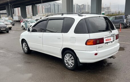 Toyota Ipsum II, 2000 год, 650 000 рублей, 4 фотография