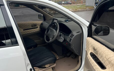 Toyota Ipsum II, 2000 год, 650 000 рублей, 8 фотография