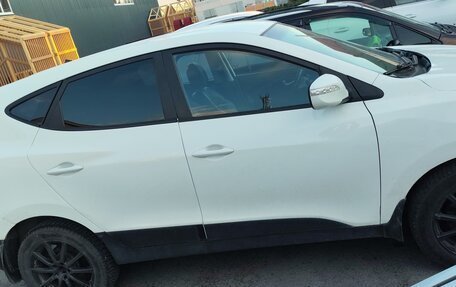 Hyundai ix35 I рестайлинг, 2013 год, 820 000 рублей, 9 фотография