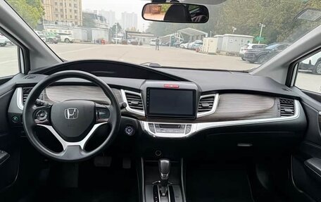 Honda Jade I, 2018 год, 1 920 000 рублей, 7 фотография