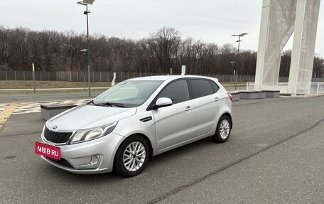 KIA Rio III рестайлинг, 2013 год, 670 000 рублей, 3 фотография