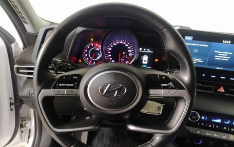 Hyundai Elantra, 2021 год, 2 250 000 рублей, 13 фотография