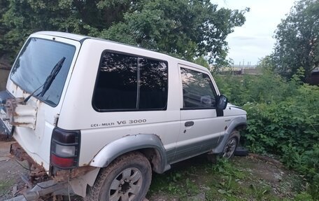 Mitsubishi Pajero III рестайлинг, 1991 год, 180 000 рублей, 1 фотография