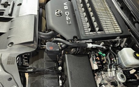 Toyota Land Cruiser 200, 2017 год, 5 300 000 рублей, 2 фотография