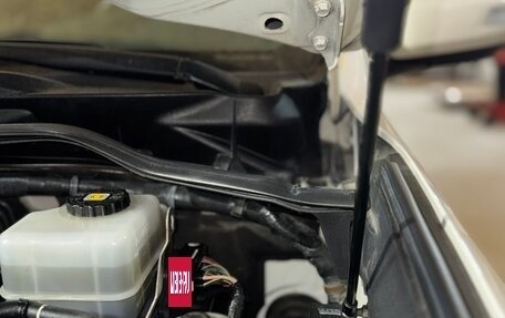 Toyota Land Cruiser 200, 2017 год, 5 300 000 рублей, 3 фотография