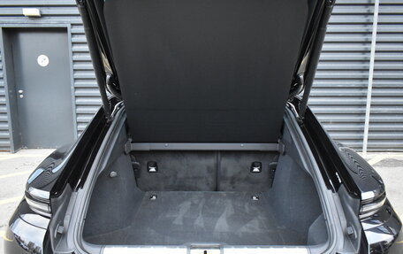 Porsche Panamera, 2025 год, 25 990 000 рублей, 30 фотография