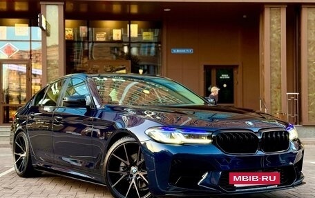 BMW 5 серия, 2018 год, 3 450 000 рублей, 2 фотография