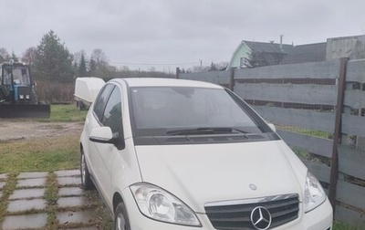 Mercedes-Benz A-Класс, 2012 год, 820 000 рублей, 1 фотография