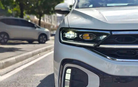 Volkswagen T-Roc I, 2022 год, 1 700 275 рублей, 7 фотография