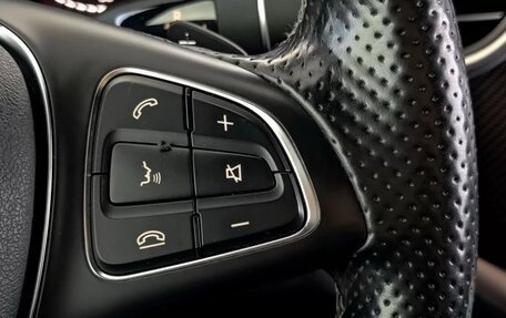 Mercedes-Benz V-Класс, 2018 год, 3 990 000 рублей, 13 фотография