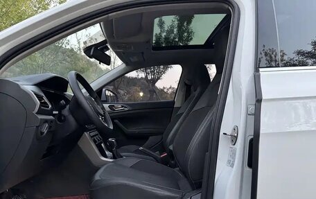 Volkswagen T-Cross I, 2021 год, 1 460 005 рублей, 7 фотография