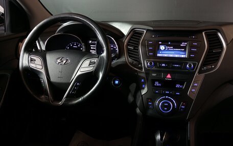 Hyundai Santa Fe III рестайлинг, 2017 год, 1 869 000 рублей, 10 фотография