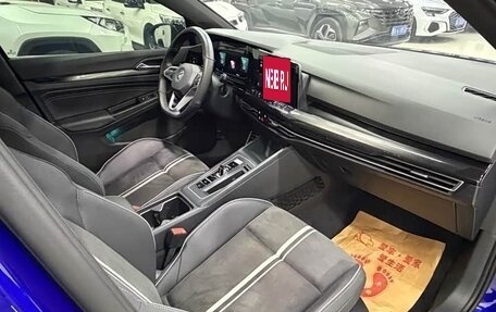 Volkswagen Golf VIII, 2022 год, 1 490 000 рублей, 4 фотография