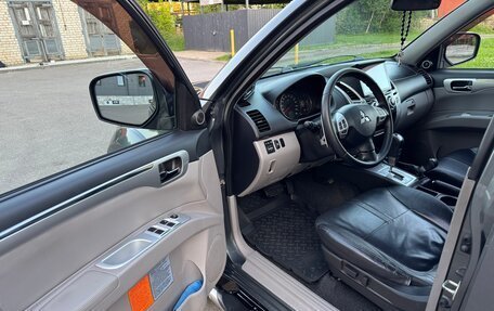 Mitsubishi Pajero Sport II рестайлинг, 2014 год, 2 200 000 рублей, 7 фотография